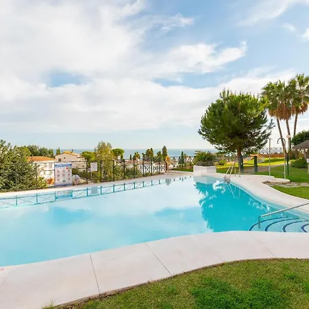 Apartment Hills With Seaview *