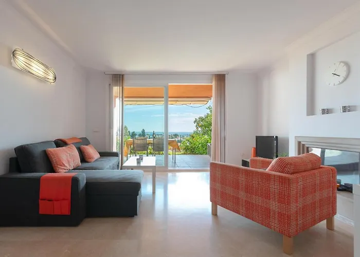 Hills With Seaview Apartment Fuengirola